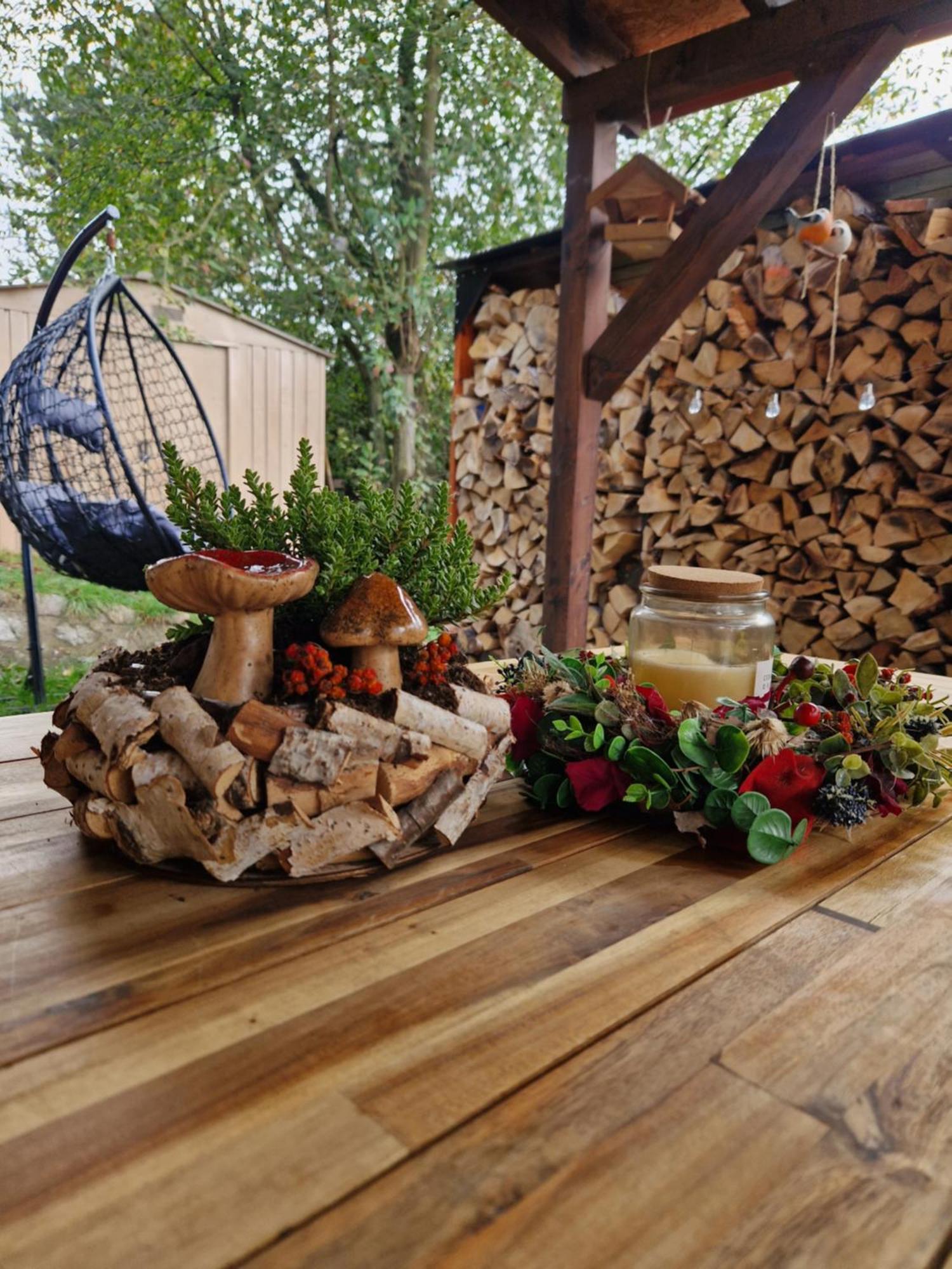 Chata Jeleni Drevenice S Vlastni Virivkou Horni Halze Exterior foto